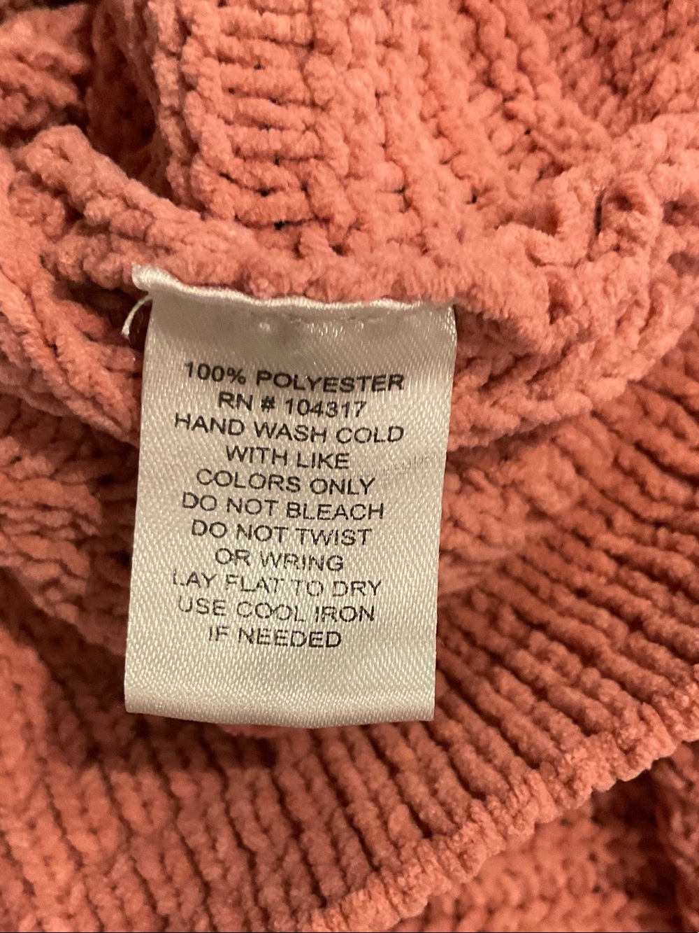 Cable Knit Cropped Sweater - Rust - Picture 5 of 5